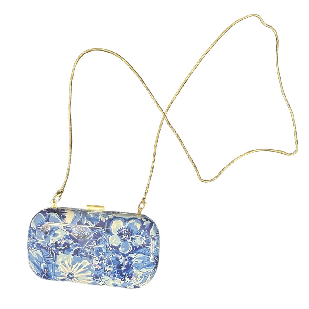 Lilly Pulitzer small hard cover purse
